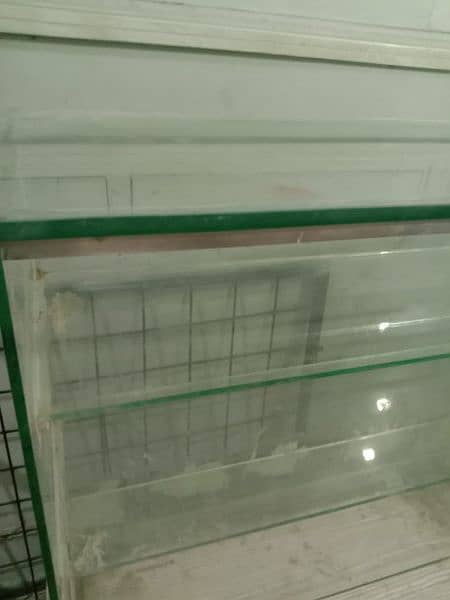 glass counter 2