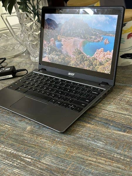 ACER C720 CHROME BOOK LAPTOP WITH TOUCH FOR SALE 1