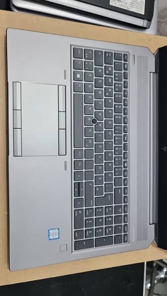 HP ZBOOK 15 G6 (Core i7 9th Gen) (32/512/4gb Graphics T2000 DDR6) 6