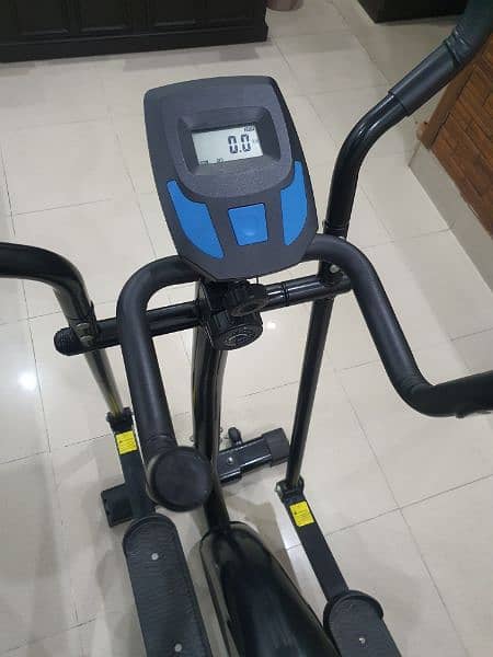 Cross Trainer, Elliptical machine 2