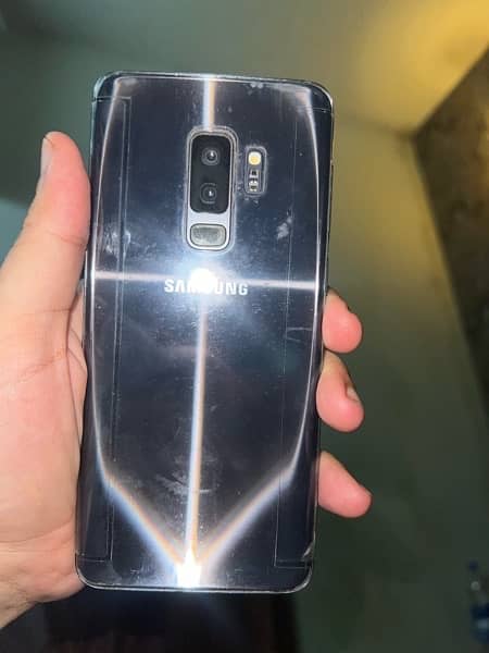 Samsung Galaxy S9+ only phone 0