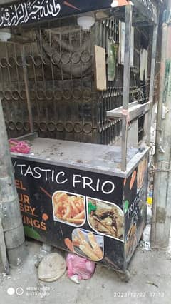 Fries stall sell