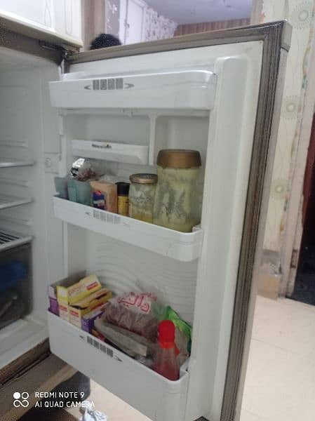Dawlance refrigerator/fridge medium size in bestquality 2