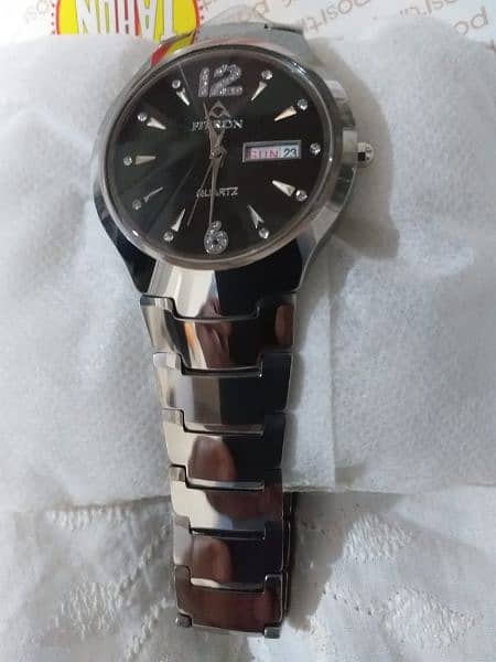 Fitron tungsten Watch (daystar). 4