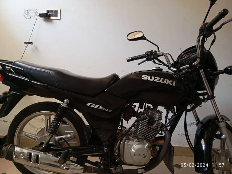 Suzuki GD110 4