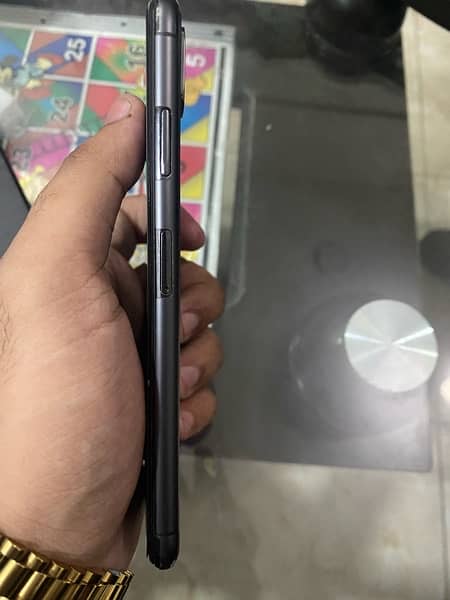Iphone Xs max 64 gn pta approved 1