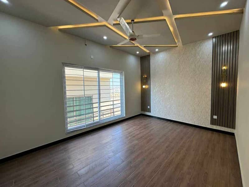 5 MARLA DESIGNER HOUSE FOR RENT 0