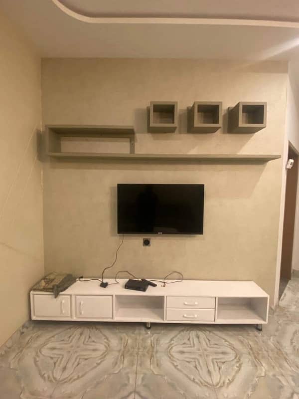 10 Marla Brand New luxury Furnished Portion For Rent In BAHRIA TownLahore 7