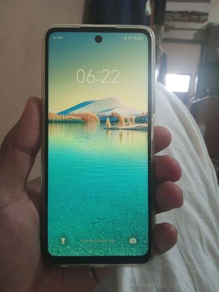 Tecno spark go 2024 RAM 4+4 gb 64 2