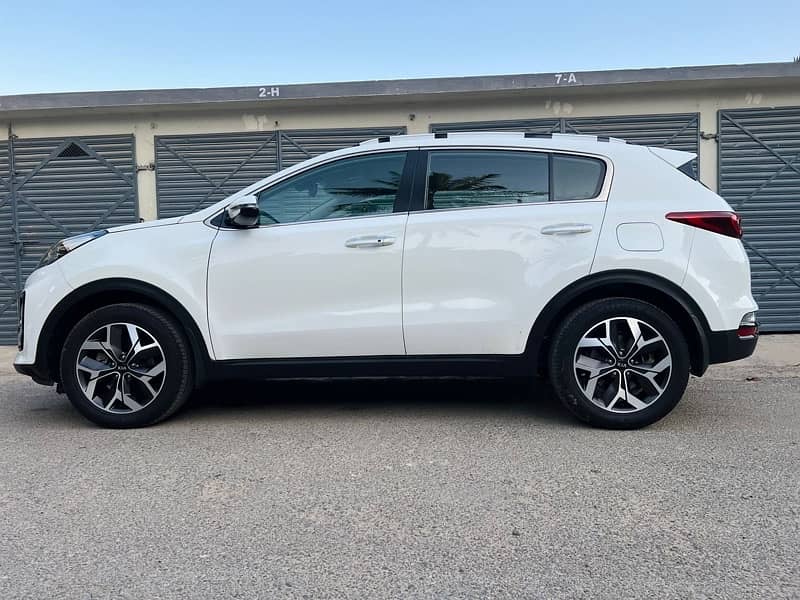 KIA sportage FWD 5