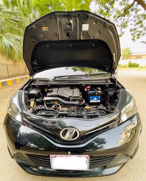 Toyota Vitz 2014 Push Start 13