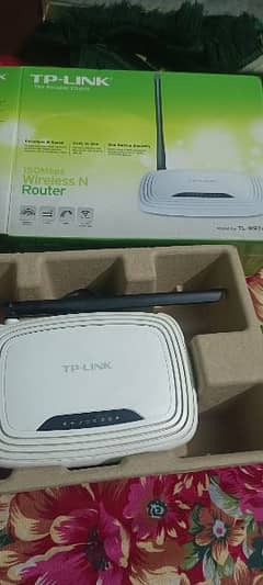 Tp link wifi router bought acha ha new he pra ha abi
