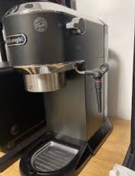 coffee machine EC685. BK 1