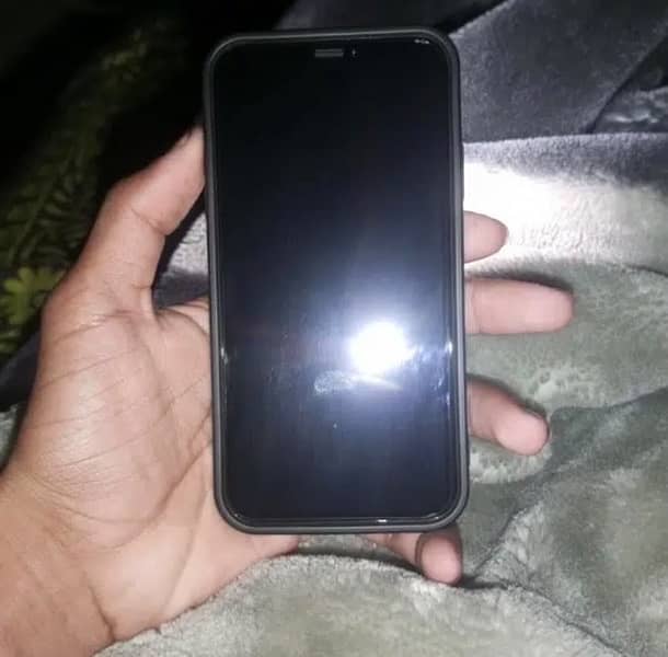 I PHONE XR 64gb LL/A factory unlocked 0