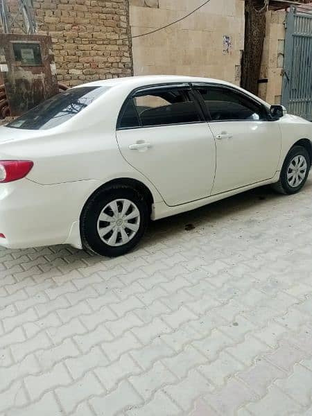 Toyota Corolla XLI  model 2011 10