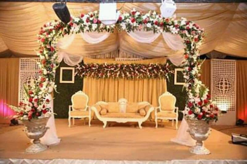 Fresh and artificial flowers Specialist stage decor 4