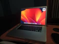 Apple Macbook Pro 15 Inch Late 2011 Core i7 with Box