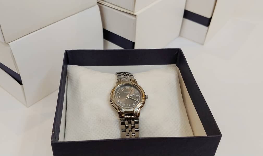 Brand New Seiko Quartz Ladies Watch for Sale 1