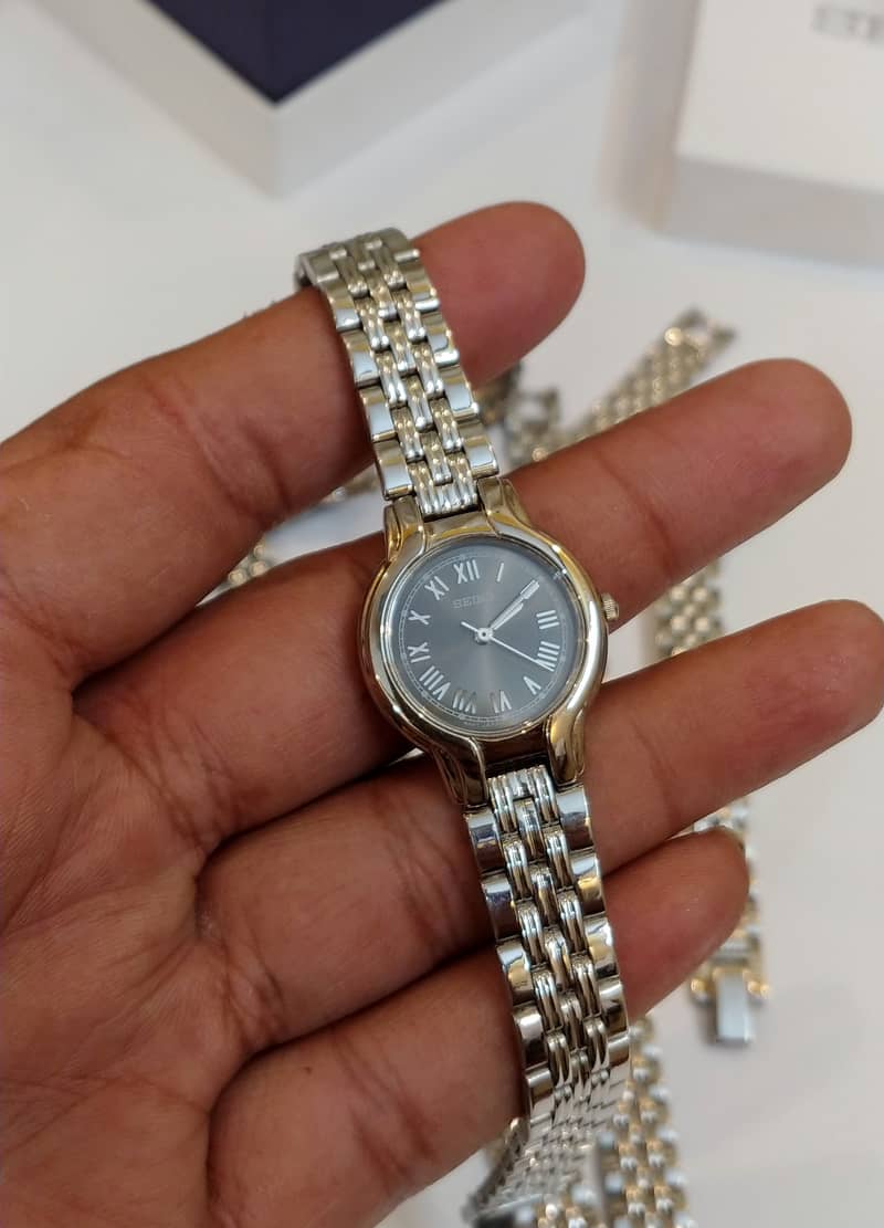 Brand New Seiko Quartz Ladies Watch for Sale 2