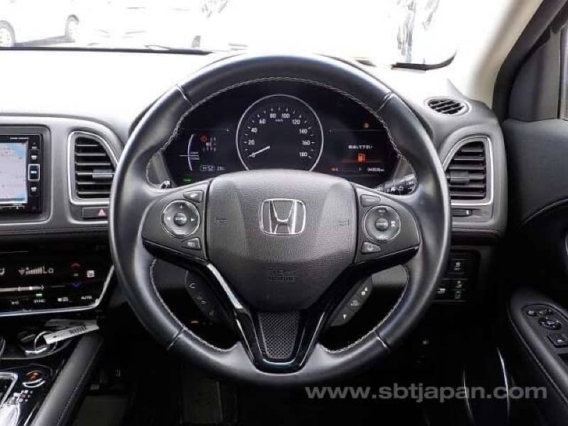 Honda Vezel 2019 10