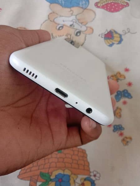 Samsung galaxy A03S 4