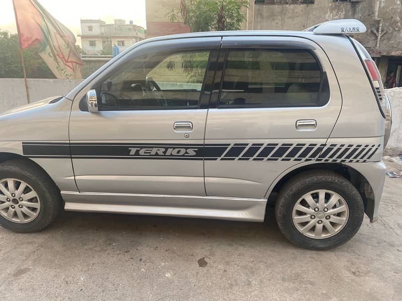 Daihatsu Terios Kid 2008 3