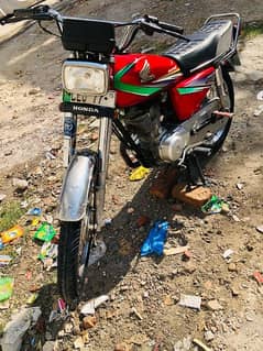 03244025189 Only WhatsApp on Honda CG 125 for sale