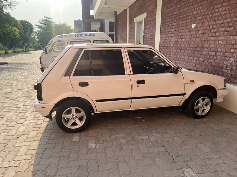 Daihatsu Charade 1986 6