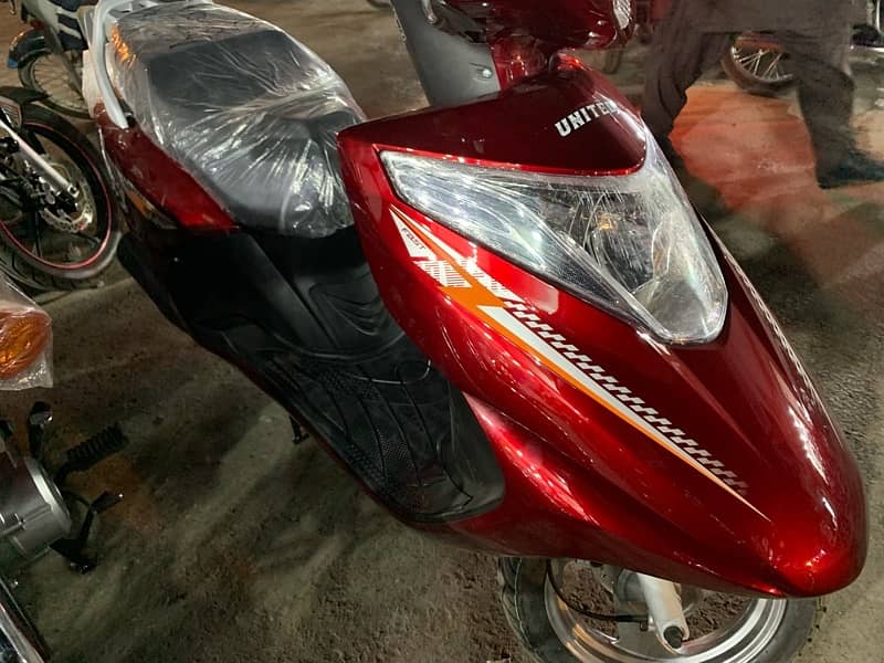 UNITED SCOOTY AUTOMATIC 100cc 1