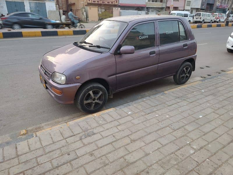 Daihatsu Cuore 2002 3