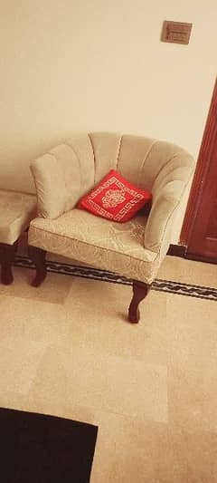 sofa chairs with table