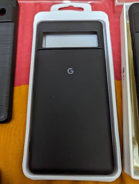 google Pixel 6 pro almost 10/10 condition 6