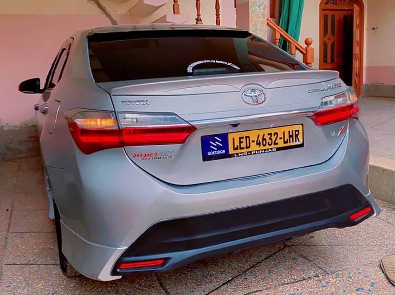 Toyota Gli Converted To New Model Altis X Genuine Condition 8