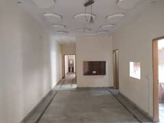 10 Marla Lower Portion For rent In Gul-e-Damin