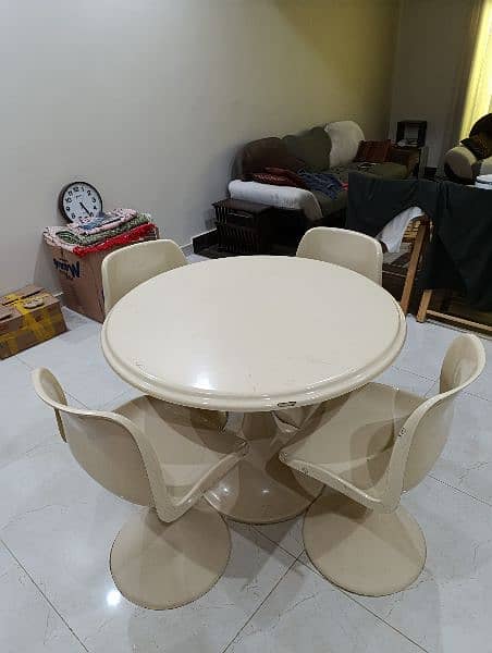 Fiber Plastic Dining Table Set 2