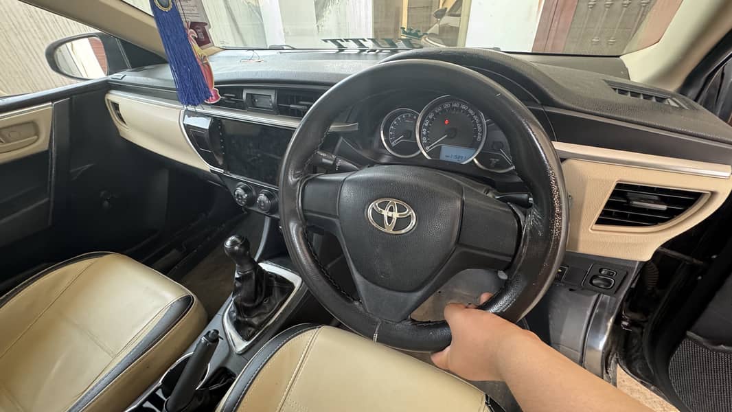 Toyota Corolla XLI 2015 11