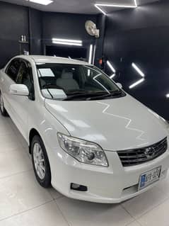 Toyota Corolla Axio 2012