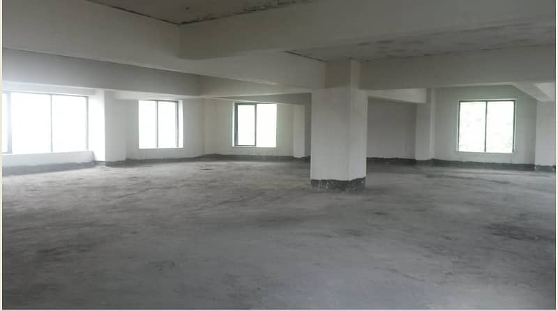 6000 Square Feet Office Is Available For rent 1