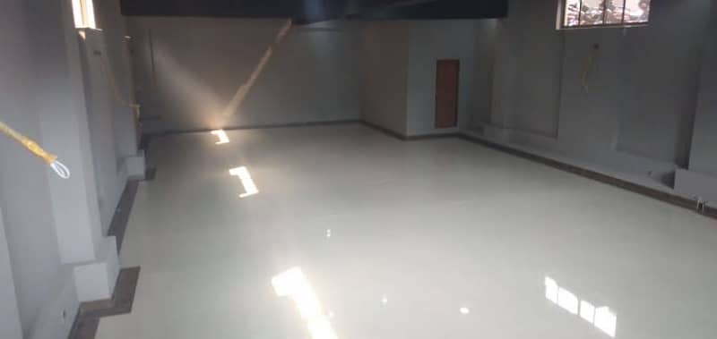 Spacious 25000 Square Feet Warehouse Available For rent In Gajju Matah 3