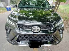 Total Genioun Toyota Fortuner Legender 2022