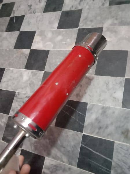 70cc silencer 10 day used jis bhi ko chahiya to rbta kry 03160124242 2