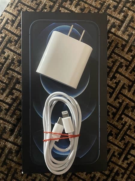 iphone 12 pro max 100% original charger hy 1