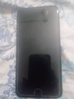 Mobile Iphone 7 plus Condition 10 by 10 ha