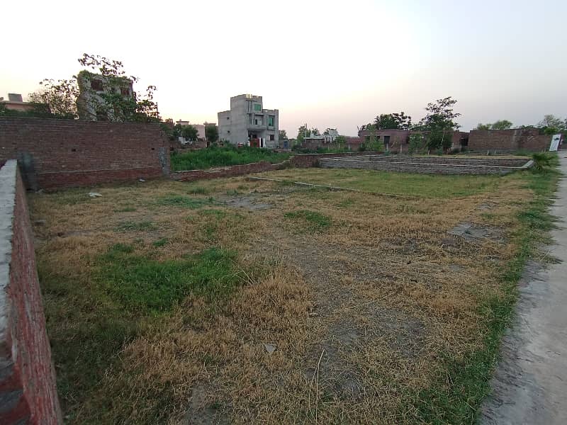 5 Marla Residential Plot Available For Sale In Shadiwal Near Main Shadiwal Road, City Gujrat 2