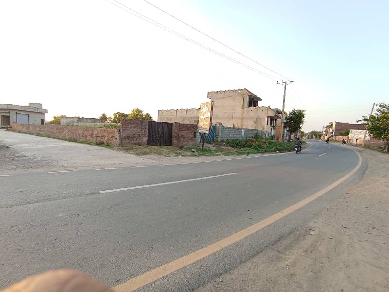 5 Marla Residential Plot Available For Sale In Shadiwal Near Main Shadiwal Road, City Gujrat 3