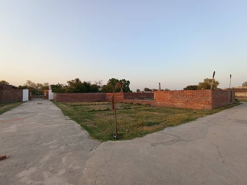 5 Marla Residential Plot Available For Sale In Shadiwal Near Main Shadiwal Road, City Gujrat 22