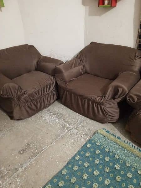 5 Seater wooden sofa for sale 2