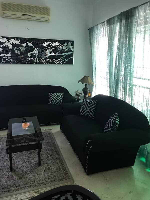 DHA Phase 4 Fully Furnished One bed rooms TV Lounge Kitchen For Ladies 4