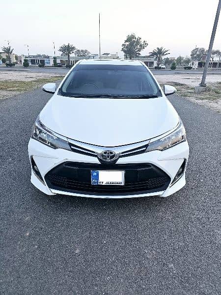 Toyota Altis Grande 2017 0