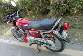 Honda CG 125 2010 model bike for sale WhatsApp on 0313,4935016